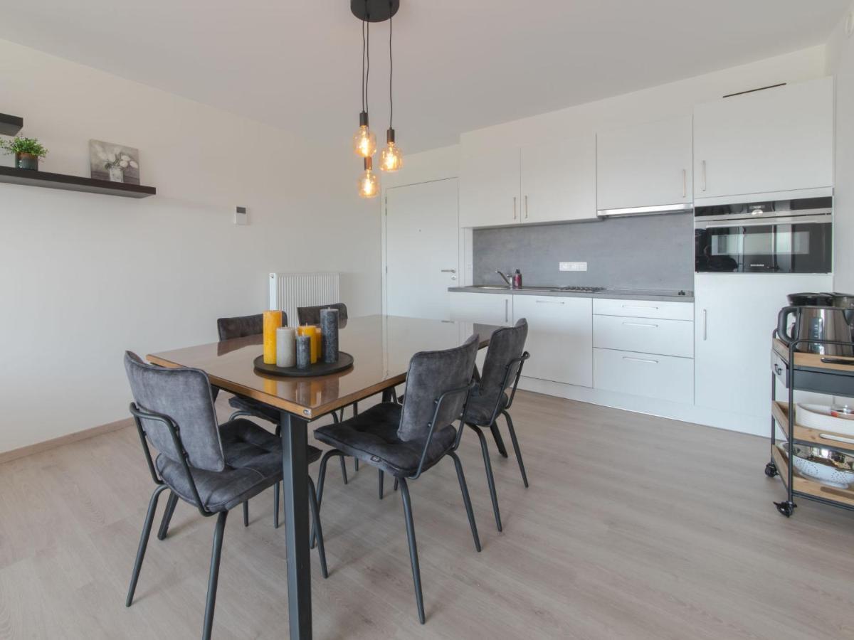Apartment Railway To The Beach By Interhome Blankenberge Esterno foto